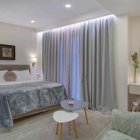 Ermis Aparthotel Ioánnina Exteriör bild