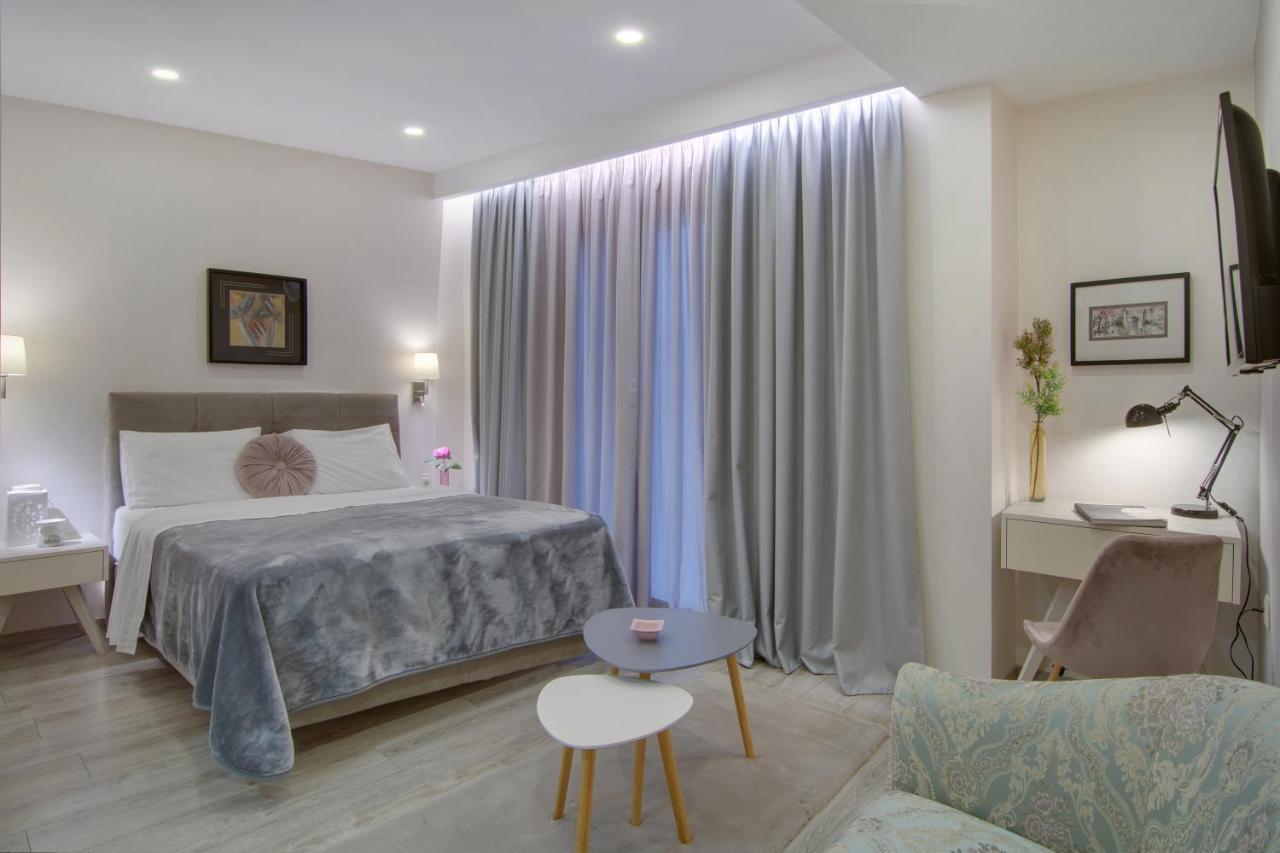 Ermis Aparthotel Ioánnina Exteriör bild